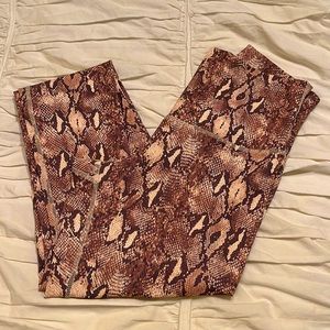 NWOT | DYI | Full Length Snake Print Signature Leggings (SMALL)